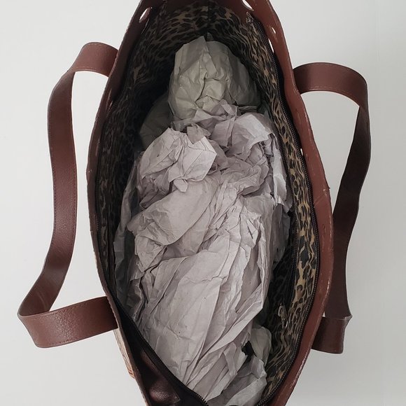 Leather Tote - Picture 9 of 12